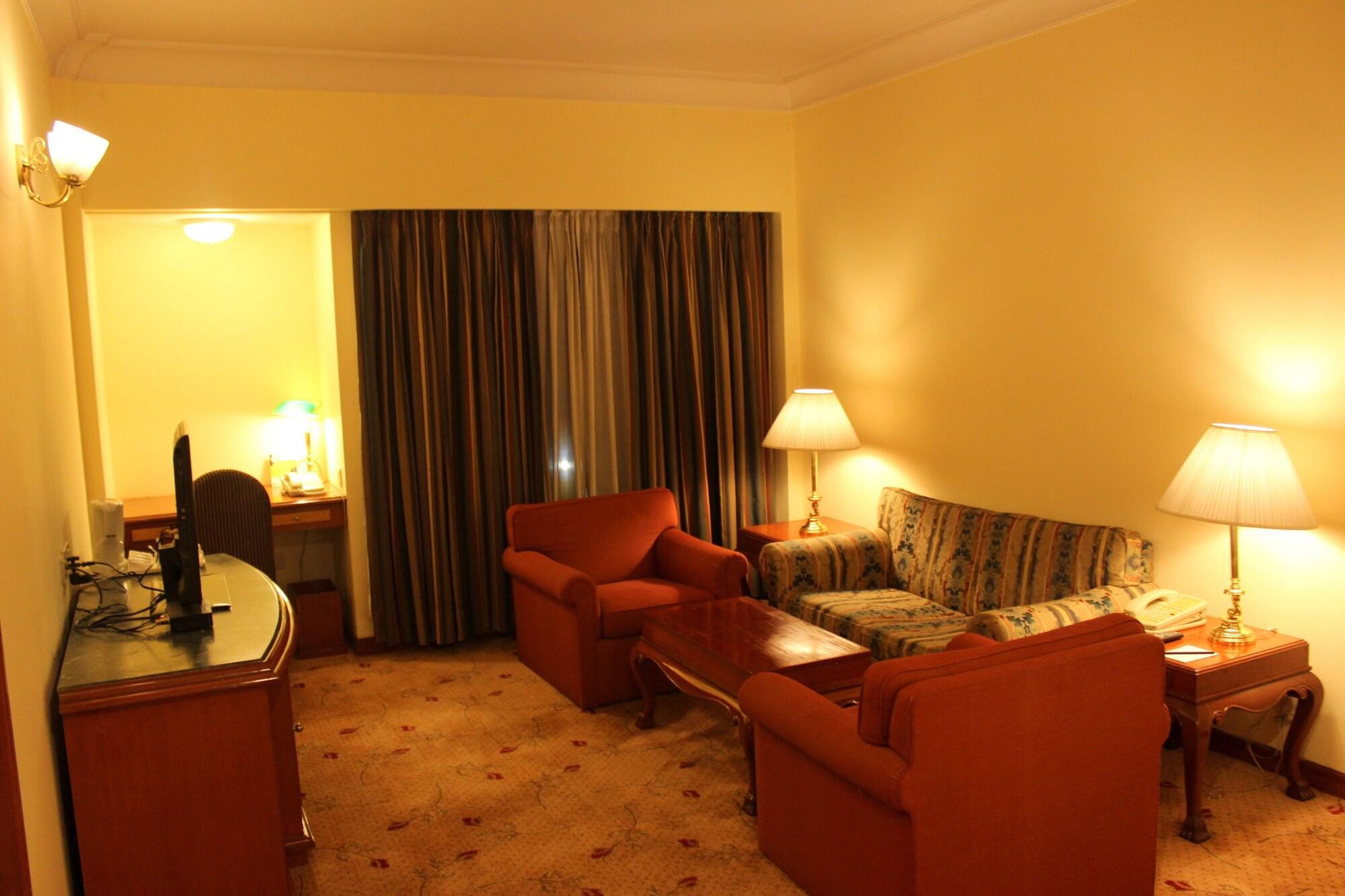 Hotel Sagar Plaza City Centre Pune Ngoại thất bức ảnh