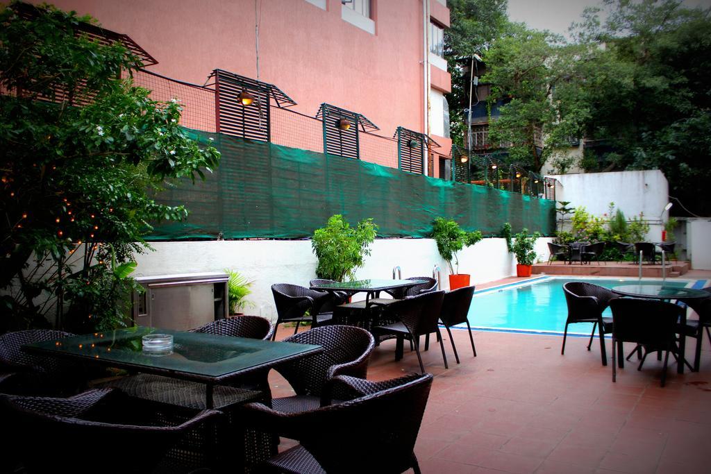 Hotel Sagar Plaza City Centre Pune Ngoại thất bức ảnh