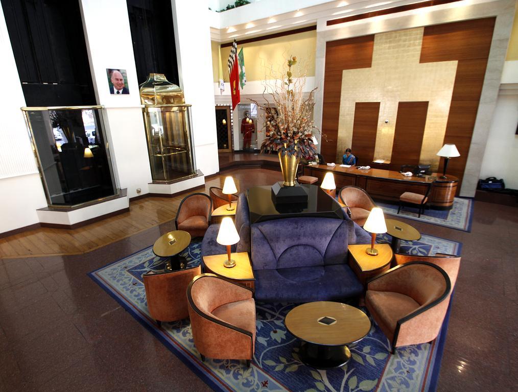 Hotel Sagar Plaza City Centre Pune Ngoại thất bức ảnh
