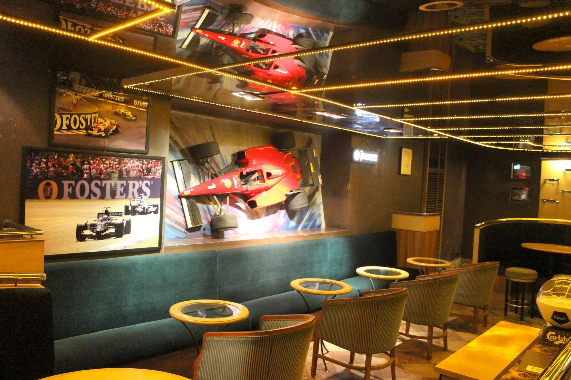 Hotel Sagar Plaza City Centre Pune Ngoại thất bức ảnh